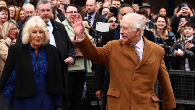 Königin Camilla und König Charles reisen im April nach Italien. (Bild: AFP/HENRY NICHOLLS)