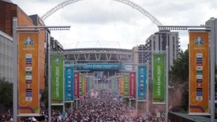 Christoph Klarer bereitet sich auf den Fan-Wahnsinn in Wembley vor (Bild: AFP/APA/Niklas HALLE‘N)