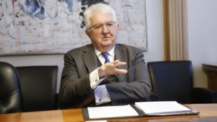 Laut OeNB-Gouverneur Robert Holzmann ist der Tiefpunkt der Wirtschaftsentwicklung aber überwunden. (Bild: Holl Reinhard)