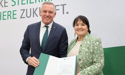 Landeshauptmann Mario Kunasek und Stellvertreterin Manuela Khom.
