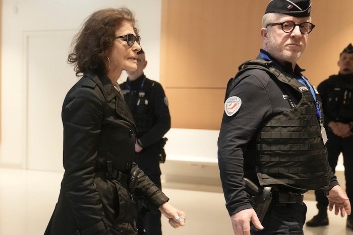 Fanny Ardan war bereits am ersten Prozesstag im Gerichtssaal anwesend.