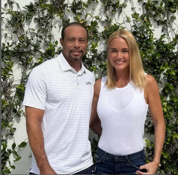 Aktuell ist Woods mit Vanessa Trump liiert.