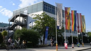 Heute kehren die Schüler am Pannoneum wieder in den Unterricht zurück. (Bild: P. Huber)