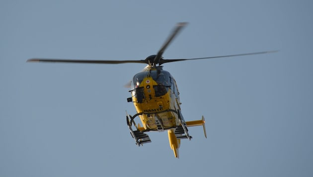 Der Verletzte wurde vom Hubschrauber ins Spital geflogen.