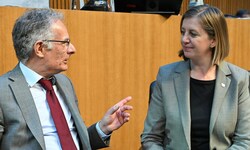 Finanzminister Markus Marterbauer und Staatssekretärin Barbara Eibinger-Miedl
