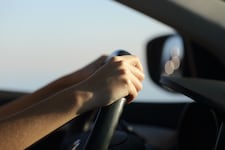 Der 16-Jährige soll die Fahrzeugschlüssel seines Großvaters an sich genommen haben, in das in ...