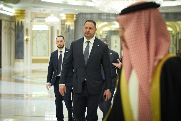 Stabschef Andrij Jermak gibt sich zufrieden mit den Gesprächen in Saudi-Arabien.