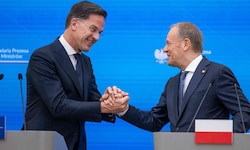 Rutte und Tusk sind Treiber der Aufrüstungsbewegung innerhalb Europas.