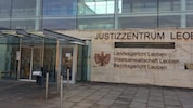 Am Landesgericht in Leoben muss sich die mutmaßliche Stalkerin den Vorwürfen stellen.