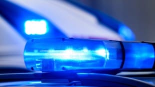 Dem Unfallverursacher wurde an Ort und Stelle der Führerschein abgenommen.