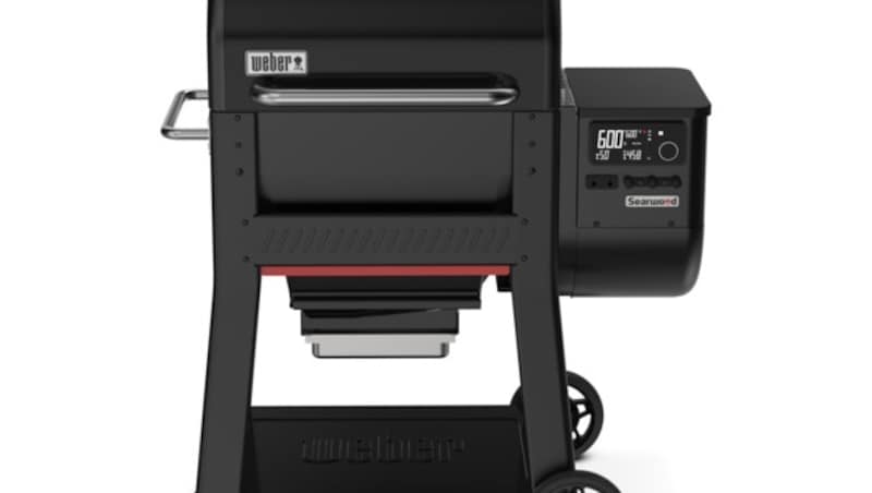 Erhältlich sind die beiden neuen Pelletgrill-Modelle SMOQUE® und SEARWOOD® als normale und auch als XL- Variante: von 799,00 Euro (UVP) bis zu 1.499,00 Euro (UVP). (Bild: weber.com)