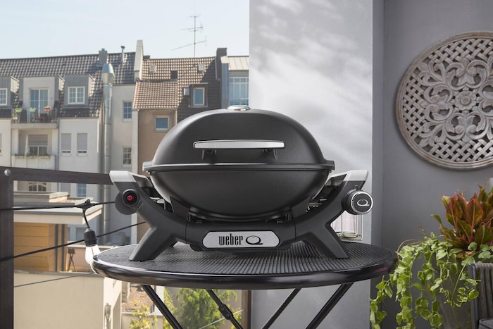 Klassiker mit Upgrade: Ob am Balkon, im Park oder beim Camping – der Weber Q-Gasgrill ist der ...