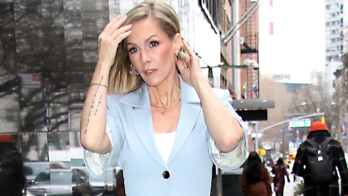 Jennie Garth trauert sehr um ihre Kollegen.