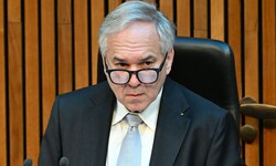 Walter Rosenkranz mahnt in einem Schreiben seine Kollegen zur Ordnung.