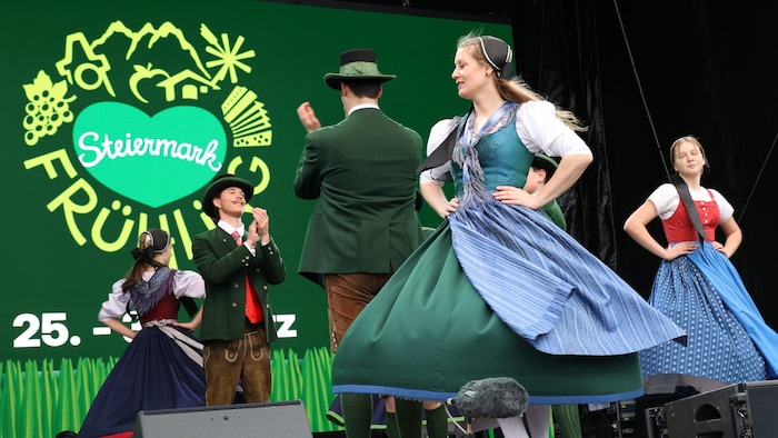 Der steirische Brauch: In Wien ist aktuell Weiß-Grün die Modefarbe.