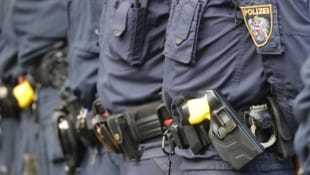 Für viele Tirolerinnen und Tiroler ist es eine Hiobsbotschaft: Die Polizeiposten im Brixental ...