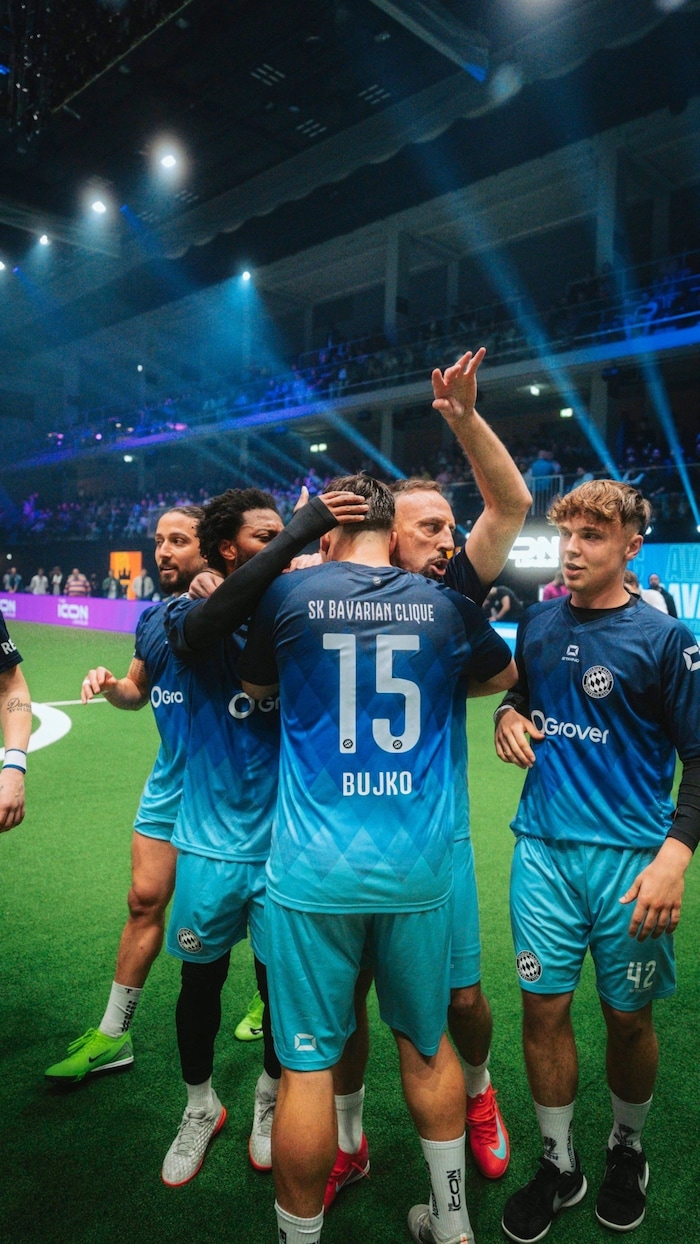 Vahid „Bujko“ Muharemovic wurde von Frank Ribery geherzt.
