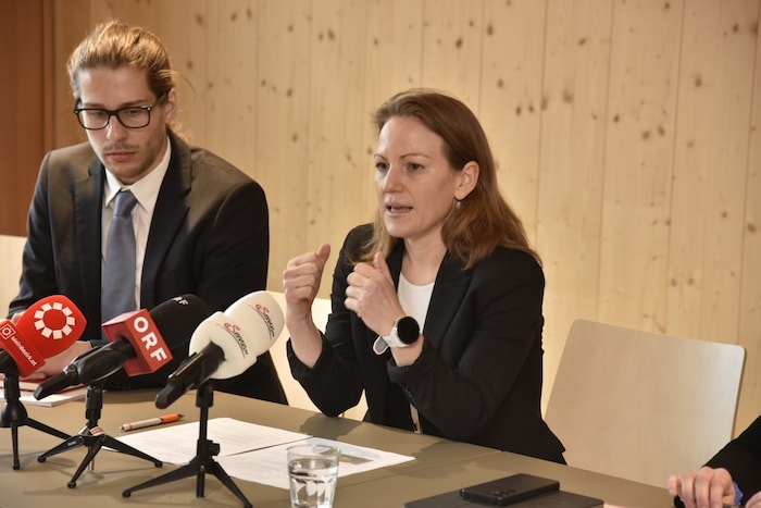 Natalie Harsdorf, Generaldirektorin der Bundeswettbewerbsbehörde, präsentierte die Ergebnisse. 