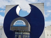 Seit April 204 ist die „Inform events GmbH“ wieder selbst als Eventveranstalter und Vermieter ...