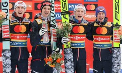 Daniel Tschofenig, Manuel Fettner, Jan Hörl und Stefan Kraft (von li. nach re.)