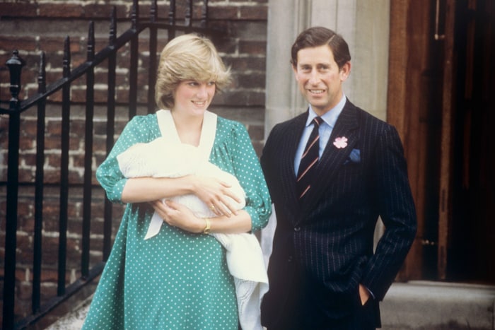 Erster Auftritt mit Prinz William nach dessen Geburt