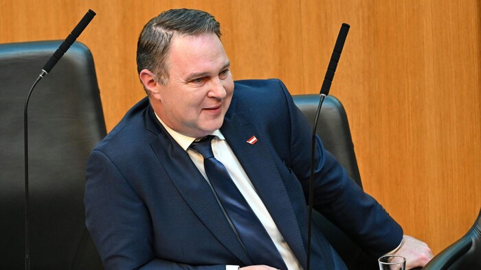 Bislang keine Fehler, meint der Experte: Babler