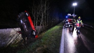 Der Lenker dieses Wagens wurde bei dem Unfall verletzt.
