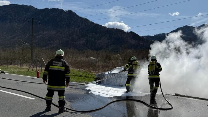 Die Feuerwehren konnten den Brand rasch löschen.