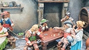 Eine Miniaturszene aus dem Wirtshaus.