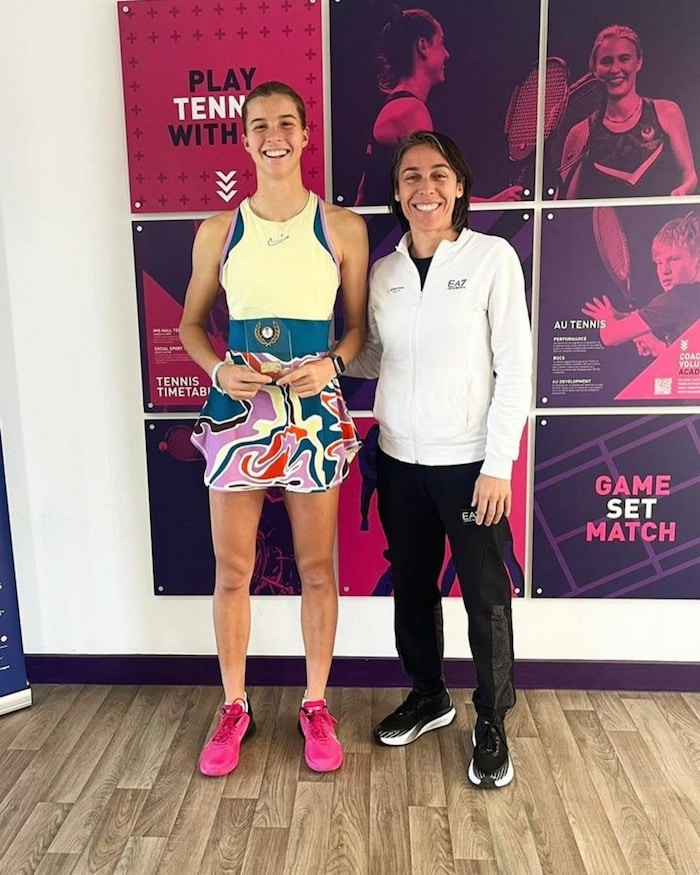 Lilli Tagger mit Trainerin Francesca Schiavone