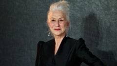 Die britische Schauspielerin Helen Mirren kritisiert die Bond-Filme als sexistisch. 