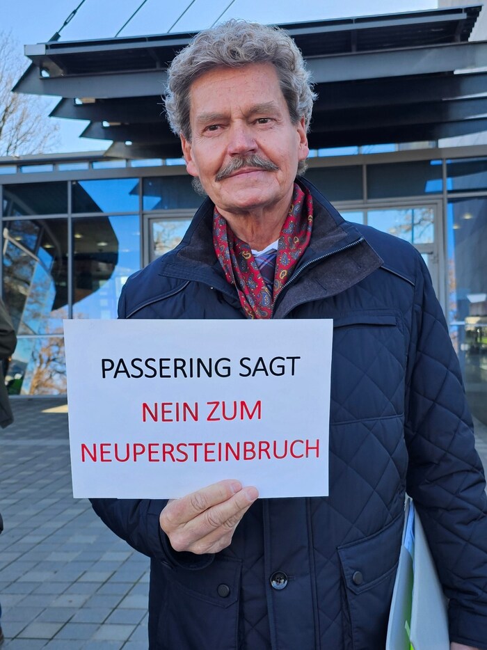 Gerald Seiler von der Bürgerinitiative kämpft gegen den Neupersteinbruch.