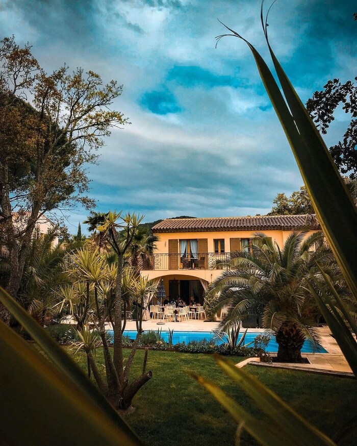 Die Immobilienfirma des Hotels „Maison Prestige Roberto Geissini“ hat hohe Steuerschulden.
