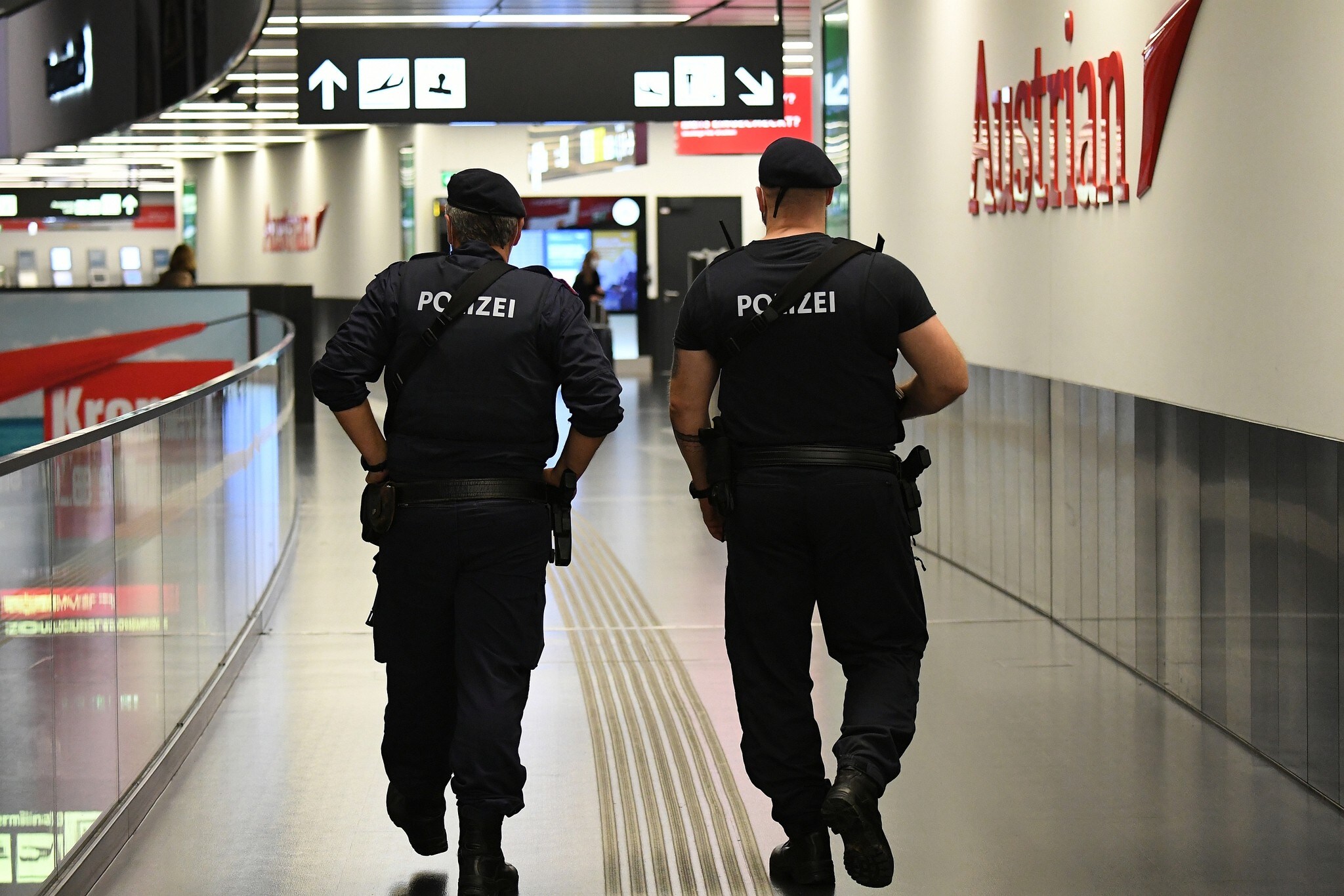 Flug aus Bangkok - Erneut Drogenschmuggler am Flughafen Wien gefasst