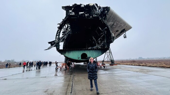 Das seinerzeit größte Frachtflugzeug der Welt war mit einer Flügelspannweite von 88,4 Meter fast ...