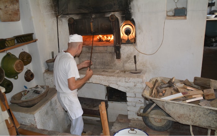 Vor allem der Handwerkstag, wo Meister ihres Werkes zeigen, wie früher gearbeitet wurde, ist ein ...