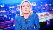 Die verurteilte französische Rechtspopulistin Marine Le Pen hat sich am Montagabend gegenüber ...