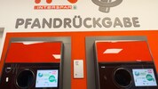 Vor Ort kann man unbegrenzt Mehrwegflaschen zurückgeben. Online gilt ein anderes Prinzip.