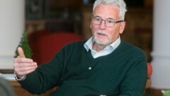 Hotelier Gerhard Lucian bleibt im Amt – wie lange, ist nicht klar.  (Bild: Mathis Fotografie)
