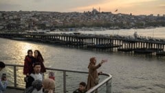 Istanbul sollte ebenfalls ein Anschlagsort der drei jungen Männer sein. Doch Arda K. schreckte letztlich davor dzurück. (Bild: AFP/ED JONES)