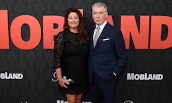 Pierce Brosnan kam zur Premiere seiner Serie „MobLand“ mit Ehefrau Keely, die ihrem berühmten ...