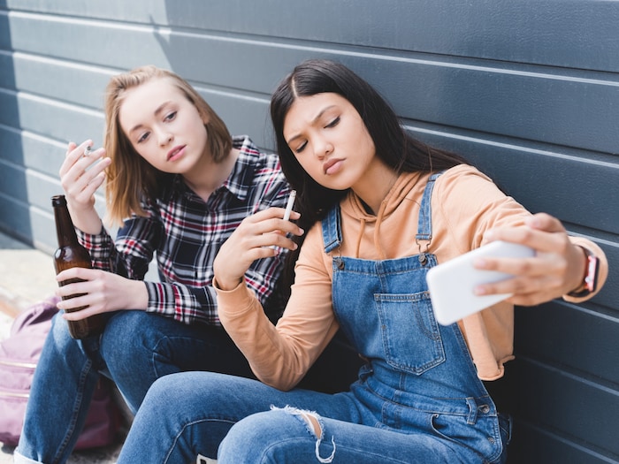 15 Prozent der Mädchen nutzen Social Media in einer Weise, die bereits problematisch ist.