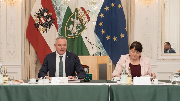 FPÖ-Landeshauptmann Mario Kunasek und seine Stellvertreterin Manuela Khom (ÖVP)