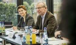 Landeshauptmann Wilfried Haslauer (ÖVP) und seine Stellvertreterin Marlene Svazek (FPÖ) ...
