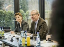 Landeshauptmann Wilfried Haslauer (ÖVP) und seine Stellvertreterin Marlene Svazek (FPÖ) ...