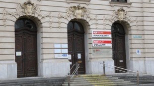 In der Nähe des Grazer Finanzamts passierte der Unfall.