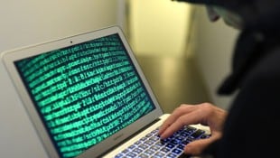 „Grundsätzlich kann es jedes Unternehmen treffen – unabhängig von Branche oder Größe“, warnt ...