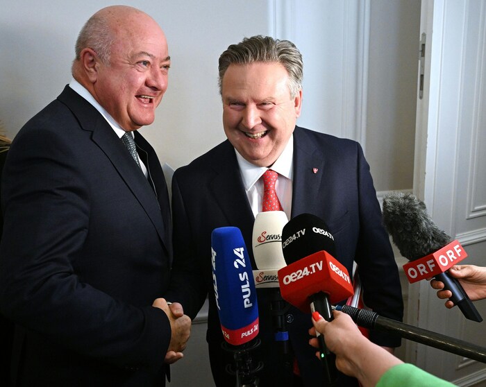 Stocker mit Wiens Bürgermeister Michael Ludwig
