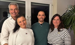 Karl Nehammer mit Ehefrau Katharina, Tal Shoham mit Gatttin Adi 