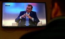 Unmittelbar nach seiner Rückkehr gab Milorad Dodik ein Fernsehinterview.